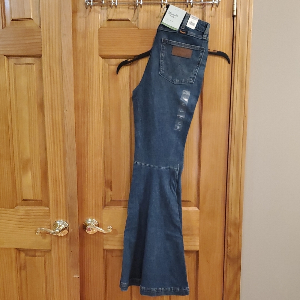 Wrangler Retro Flare Jeans